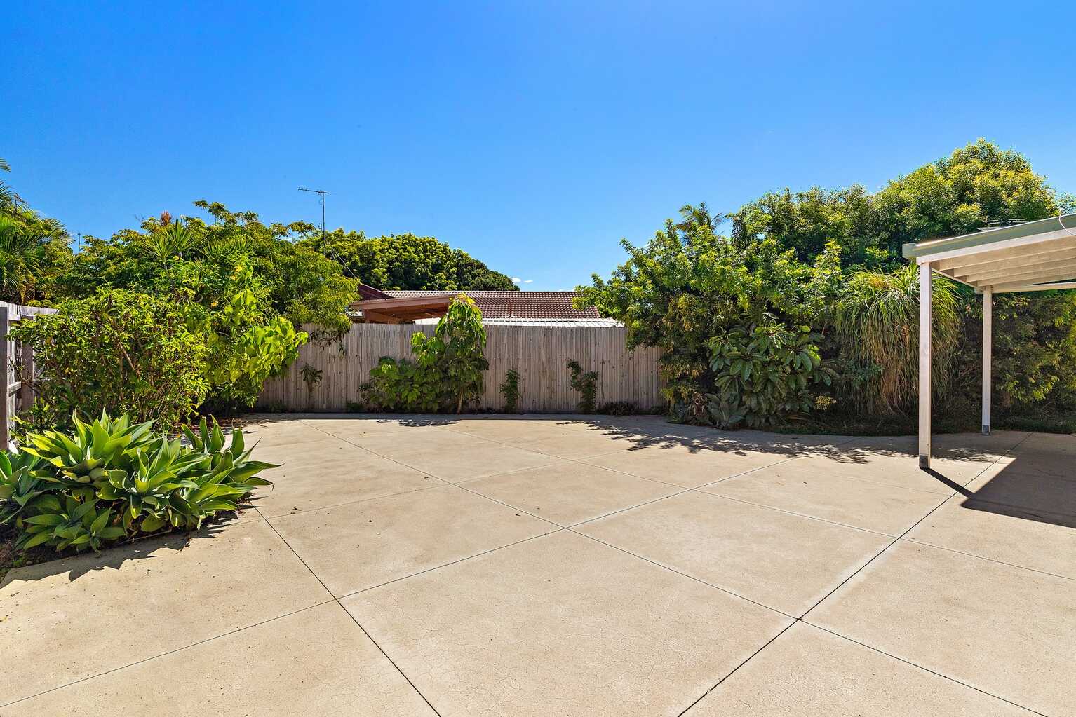 9 Biscayne Drive Coolum Beach