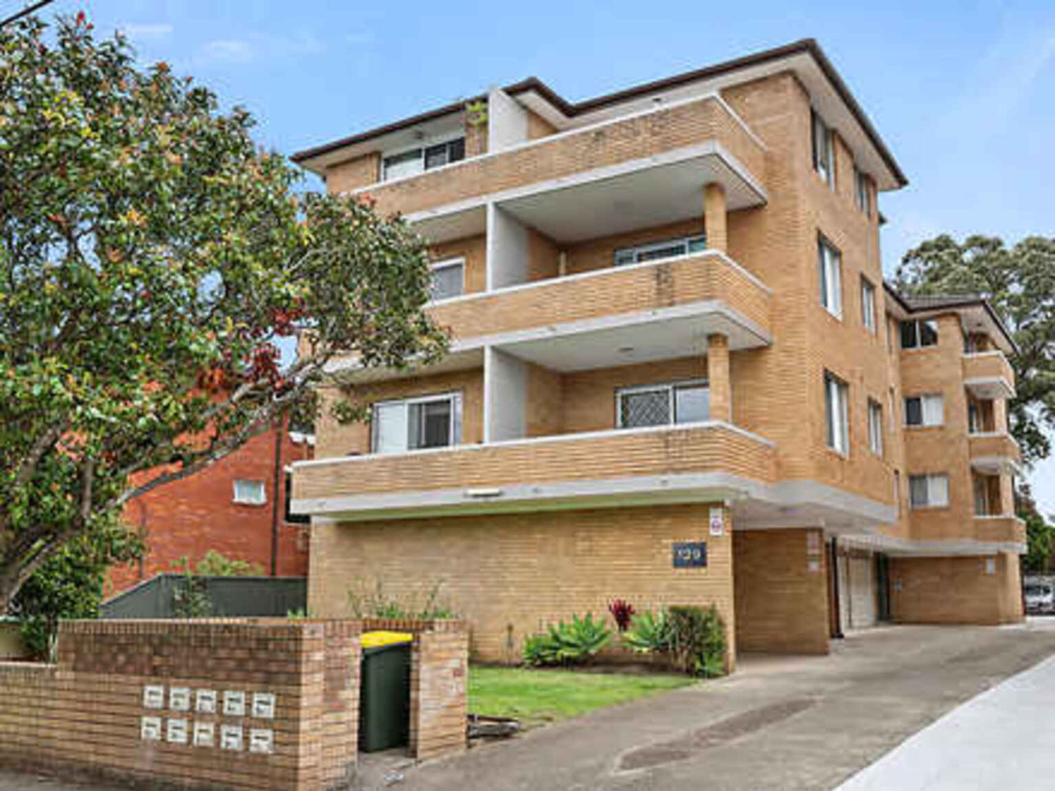 7/129 REGATTA RD Canada Bay