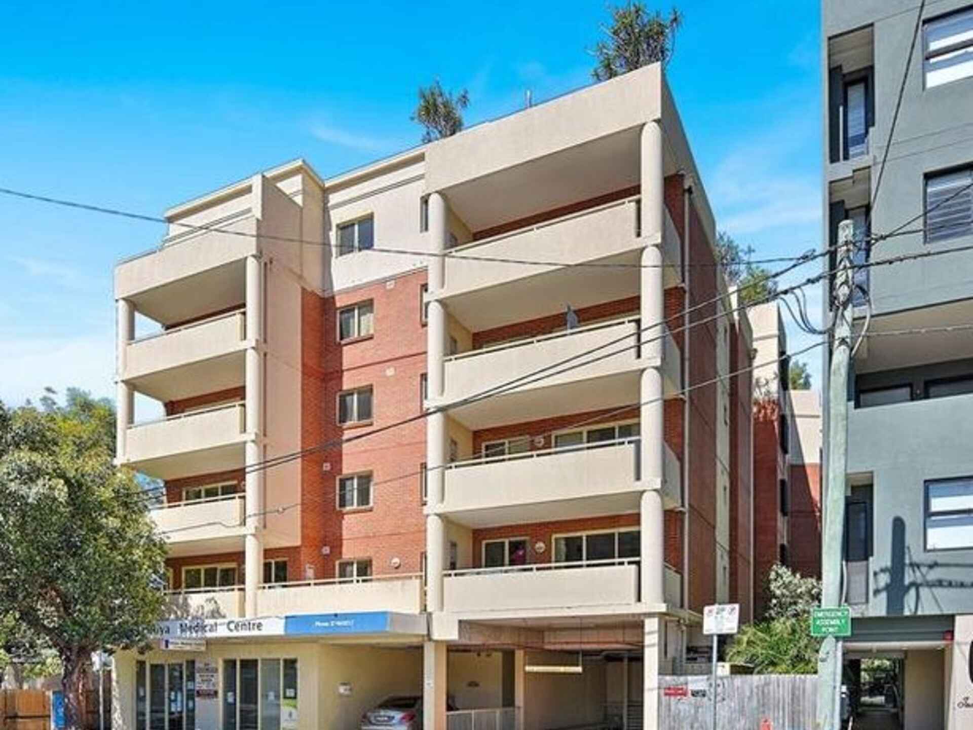 25/2-4 Station Street Homebush