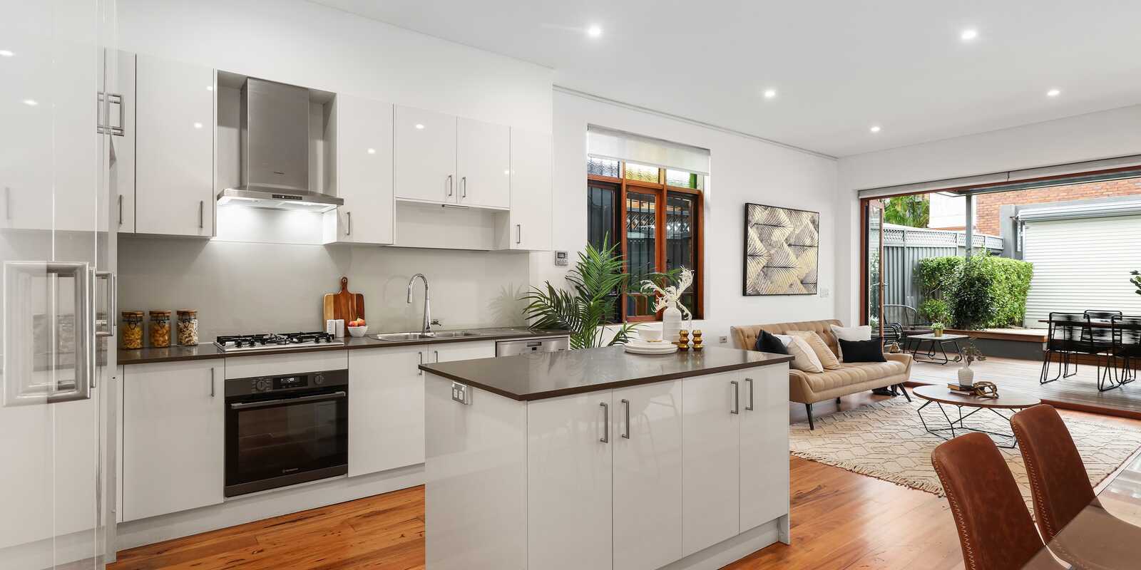 131 Corunna Road Stanmore 131 Corunna Road Stanmore