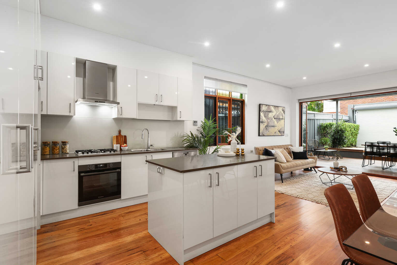 131 Corunna Road Stanmore 131 Corunna Road Stanmore