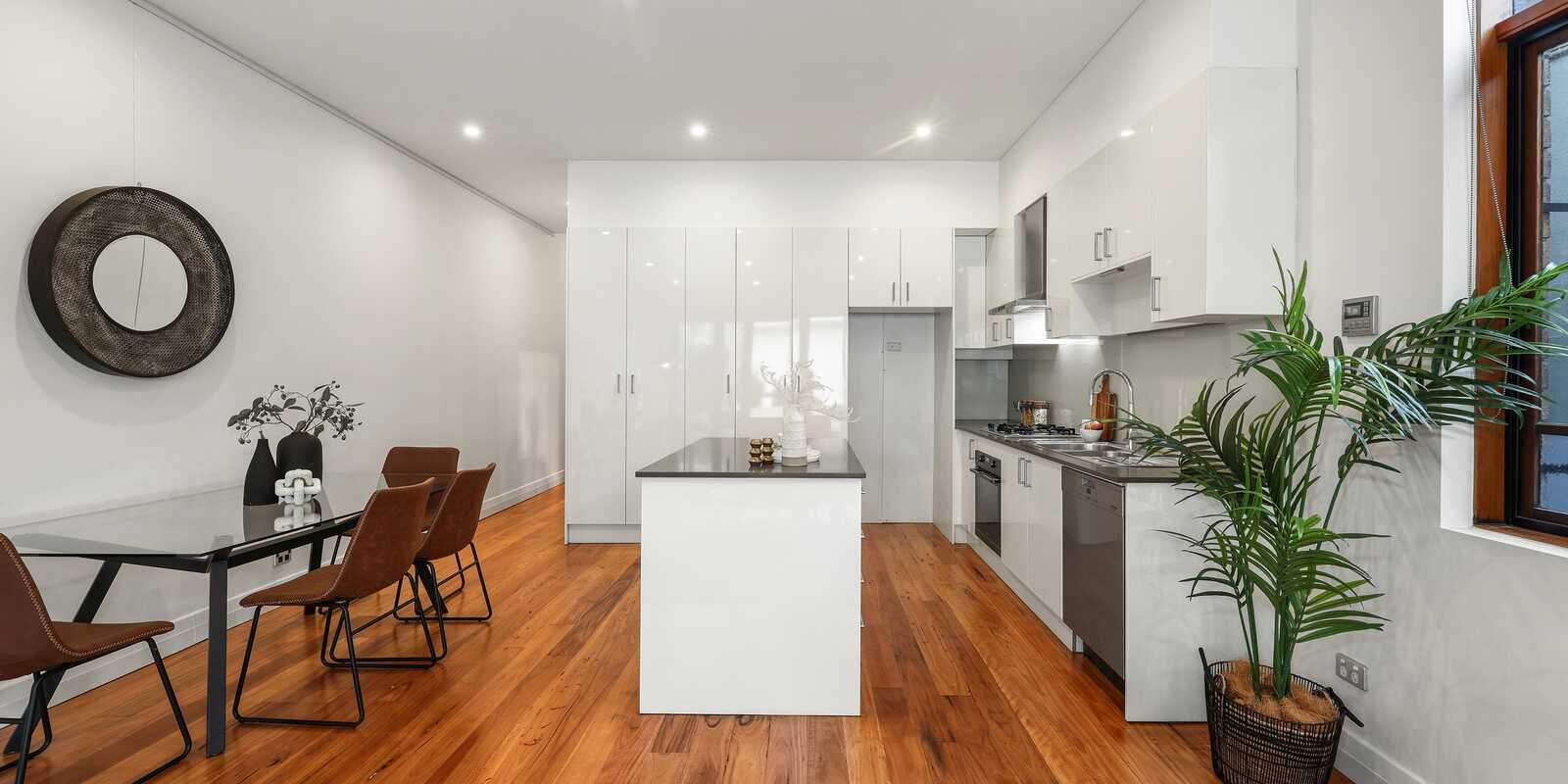 131 Corunna Road Stanmore 131 Corunna Road Stanmore