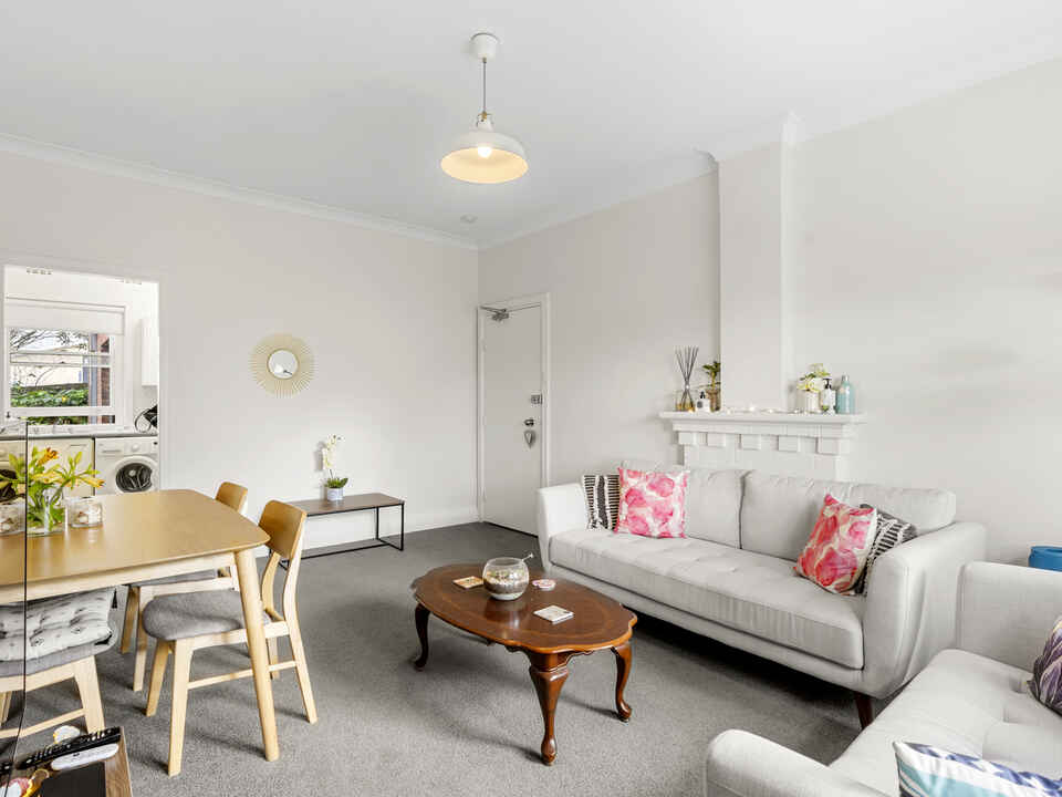 4/214 Blues Point Road North Sydney