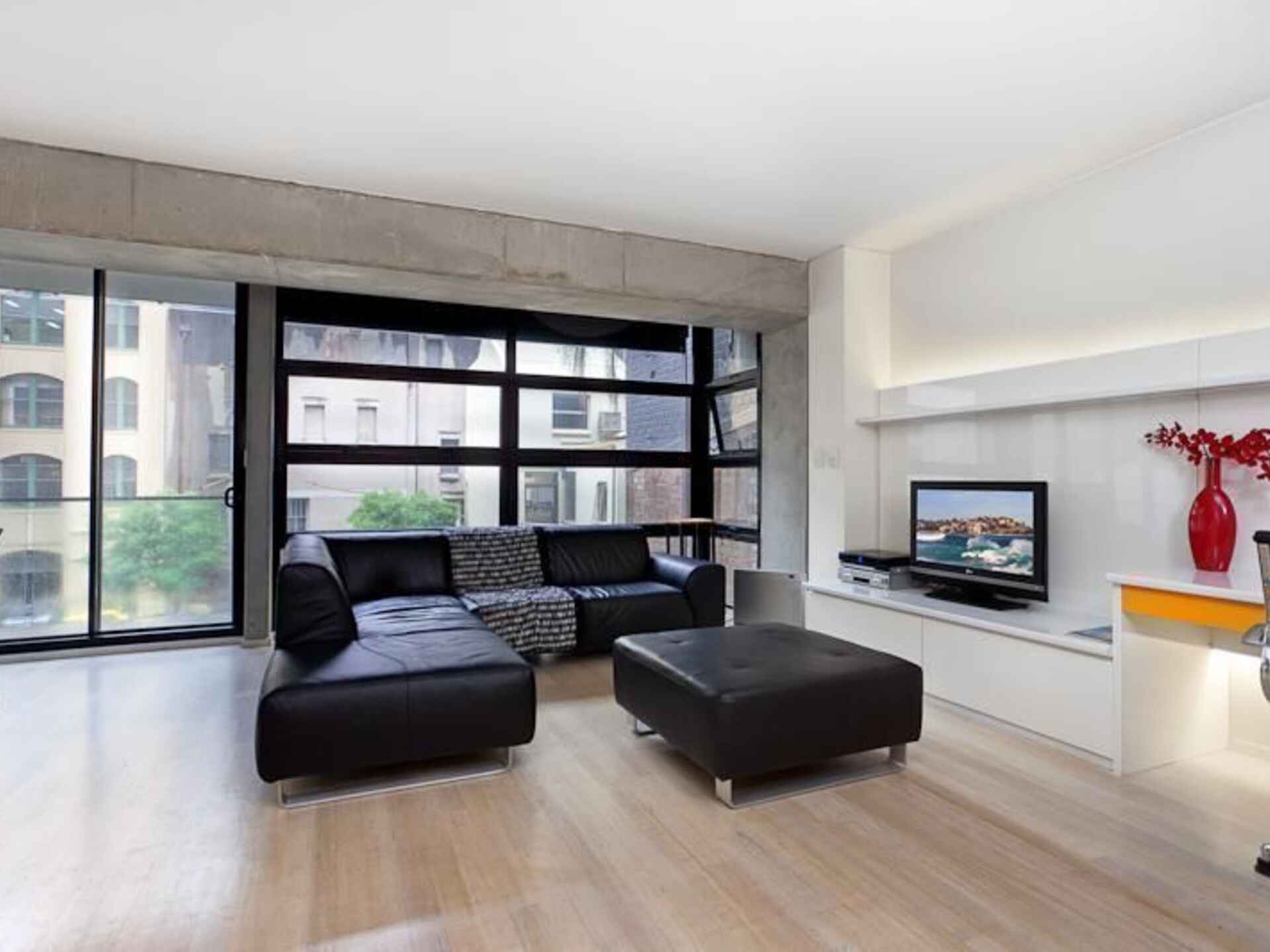302/21 Alberta Street Sydney