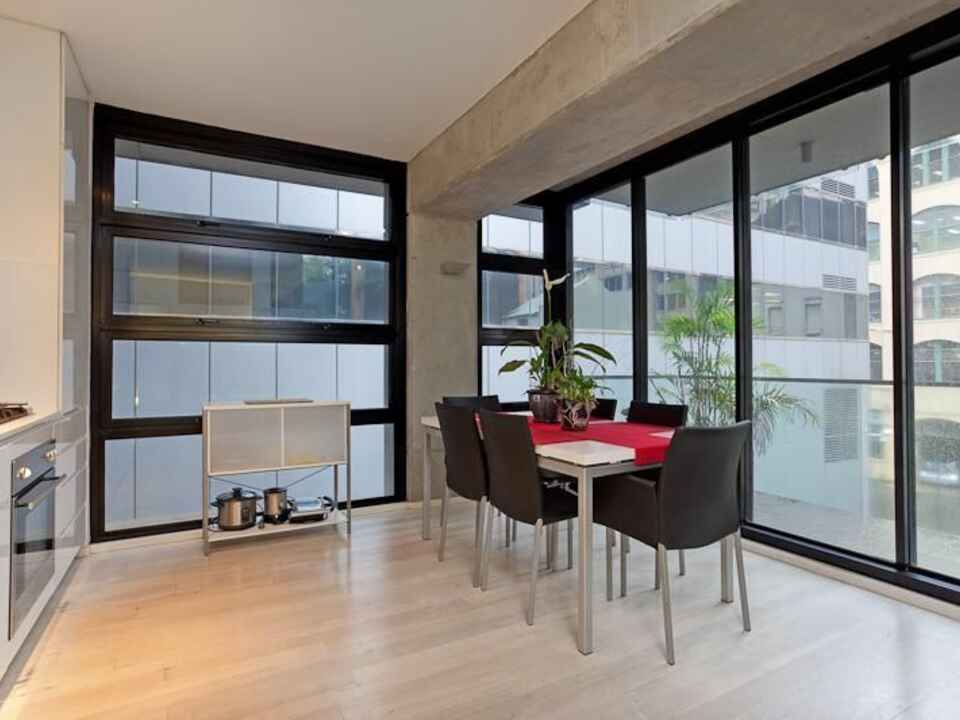 302/21 Alberta Street Sydney