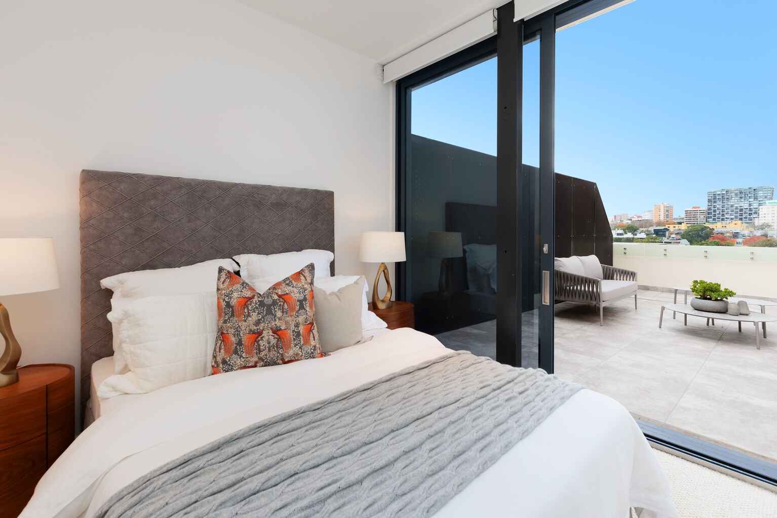 707/46-48 Riley Street Street Woolloomooloo 707/46-48 Riley Street Street Woolloomooloo