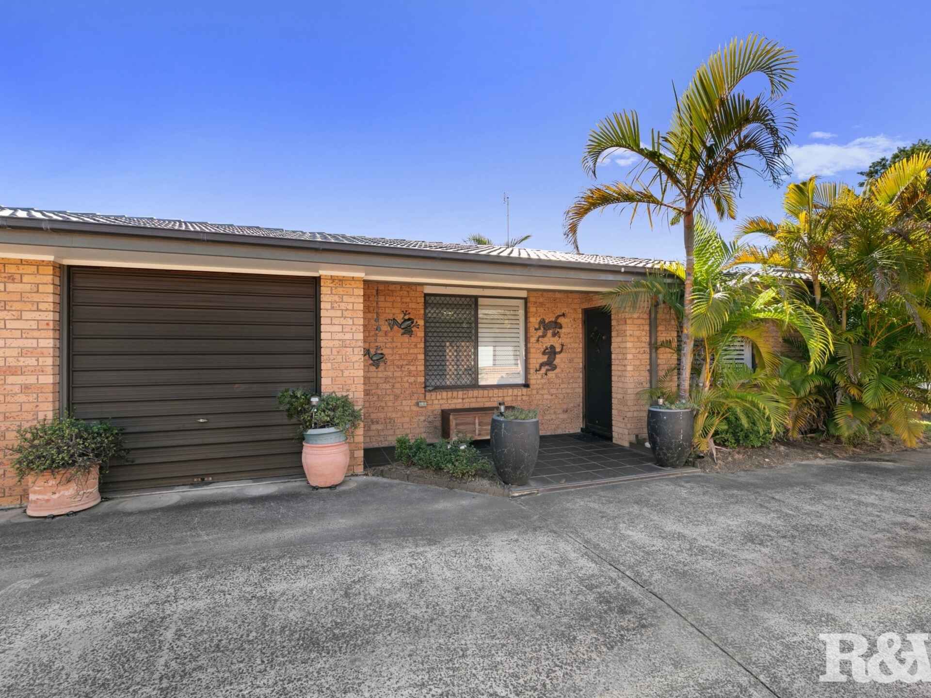 9/24-26 Pratley Street Woy Woy