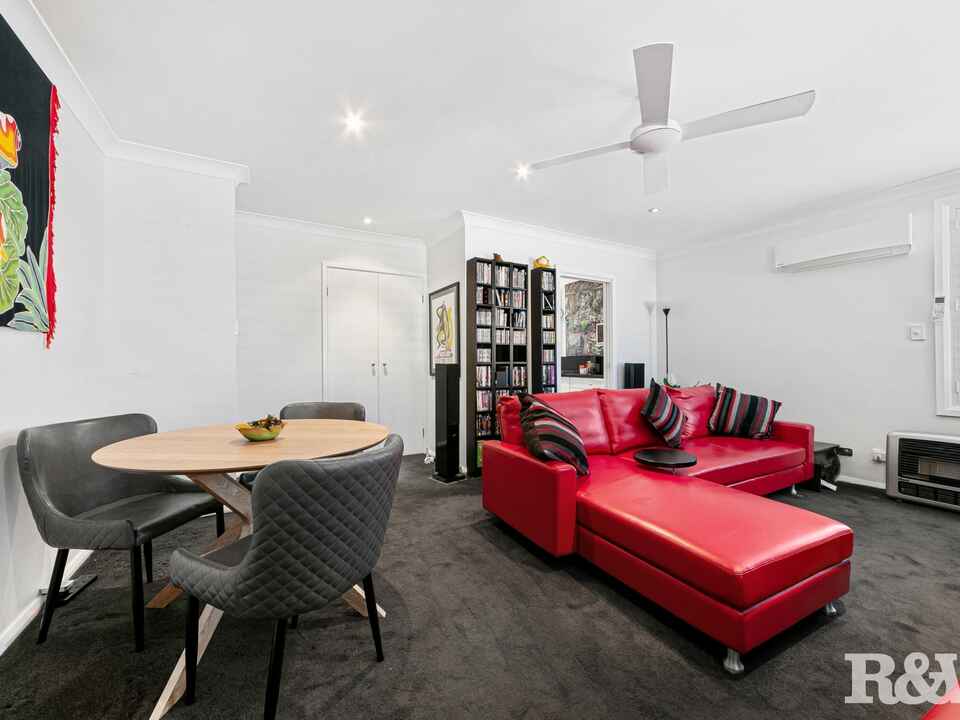 9/24-26 Pratley Street Woy Woy