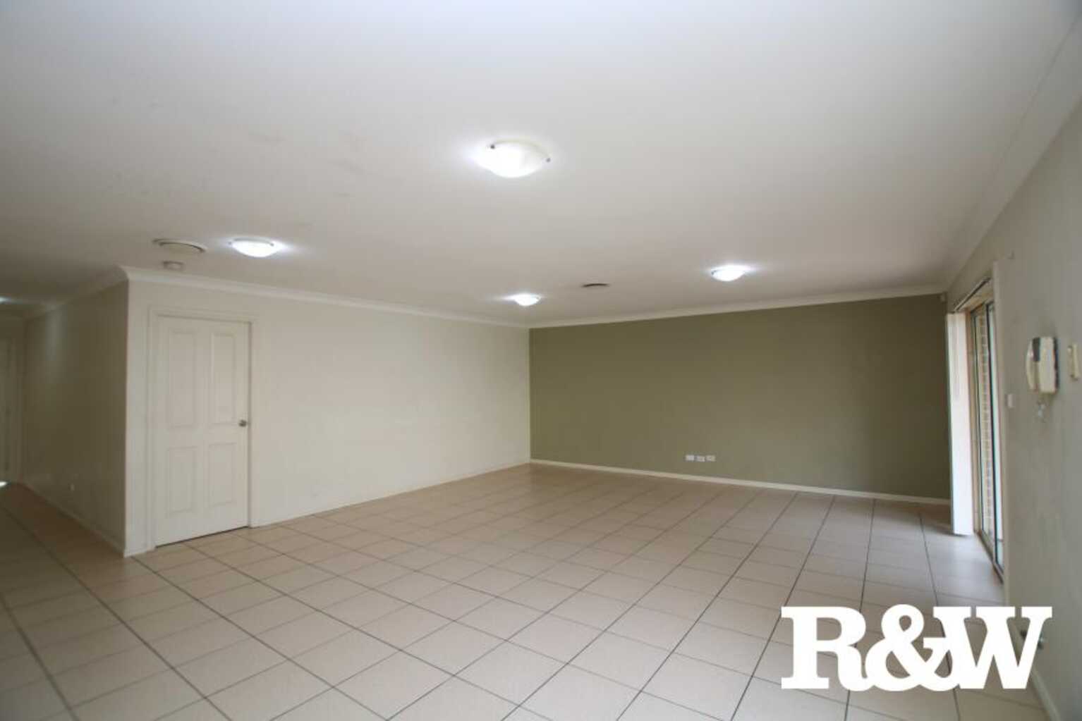 16/10 Abraham Street Rooty Hill