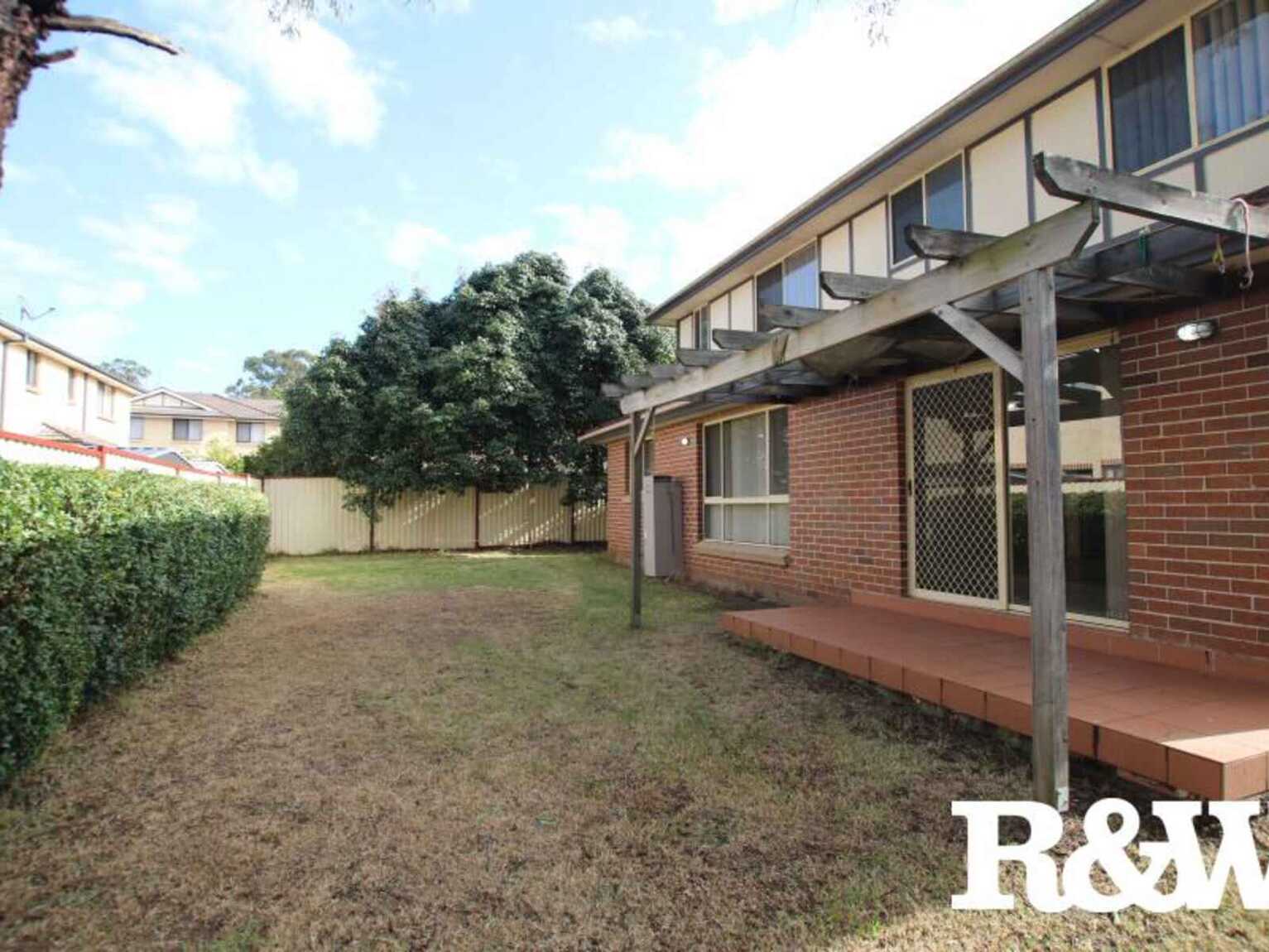 16/10 Abraham Street Rooty Hill