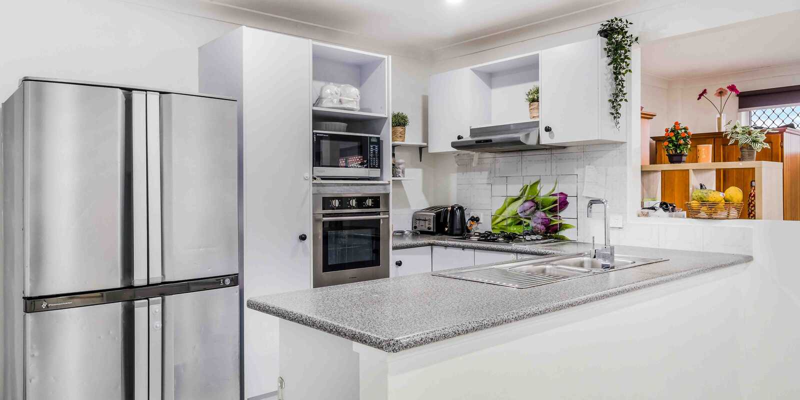 15 Milparinka Close Hoxton Park 15 Milparinka Close Hoxton Park