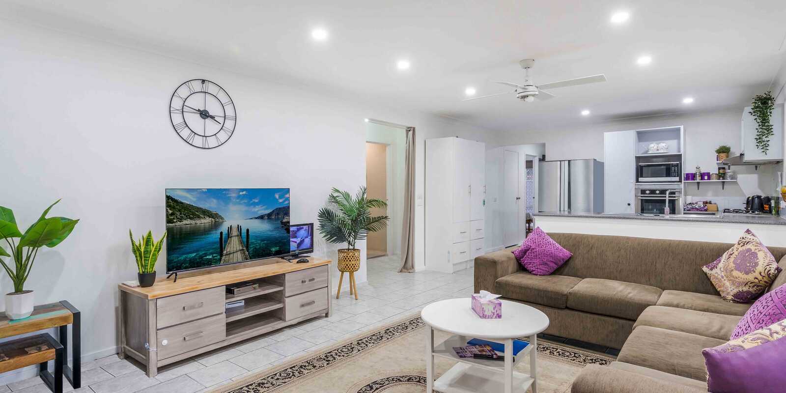15 Milparinka Close Hoxton Park 15 Milparinka Close Hoxton Park
