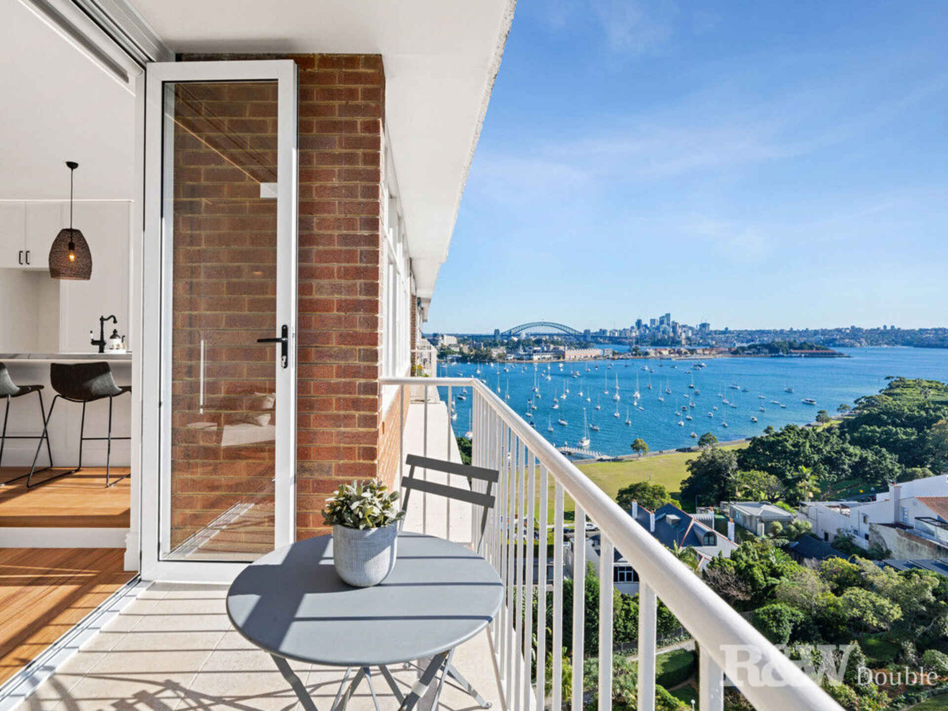 104/11 Yarranabbe Road Darling Point