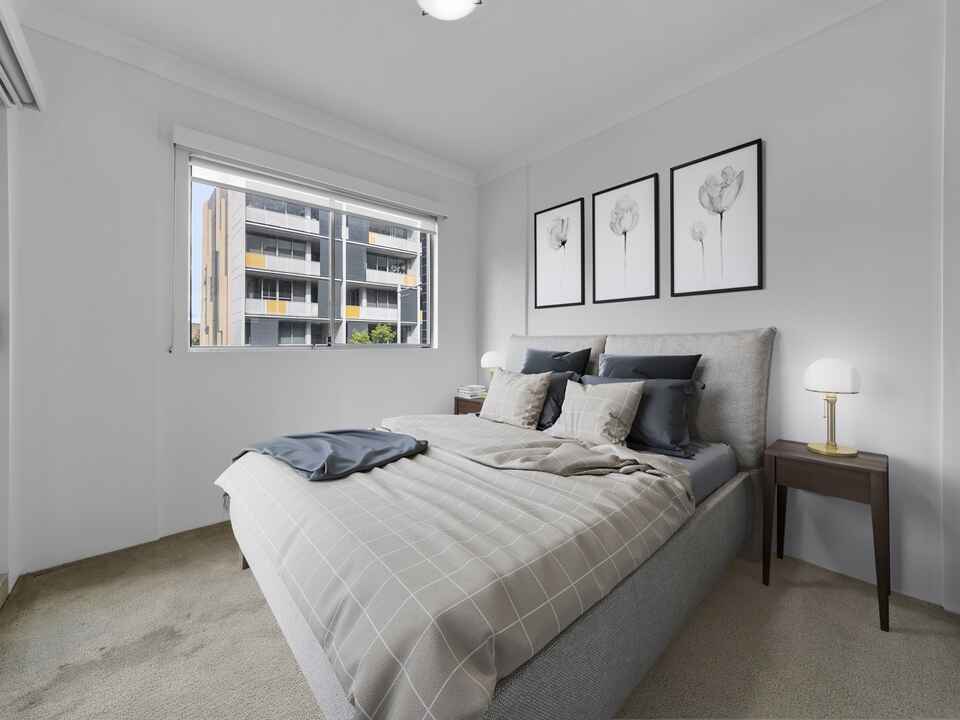 13/2 Porter Street Ryde