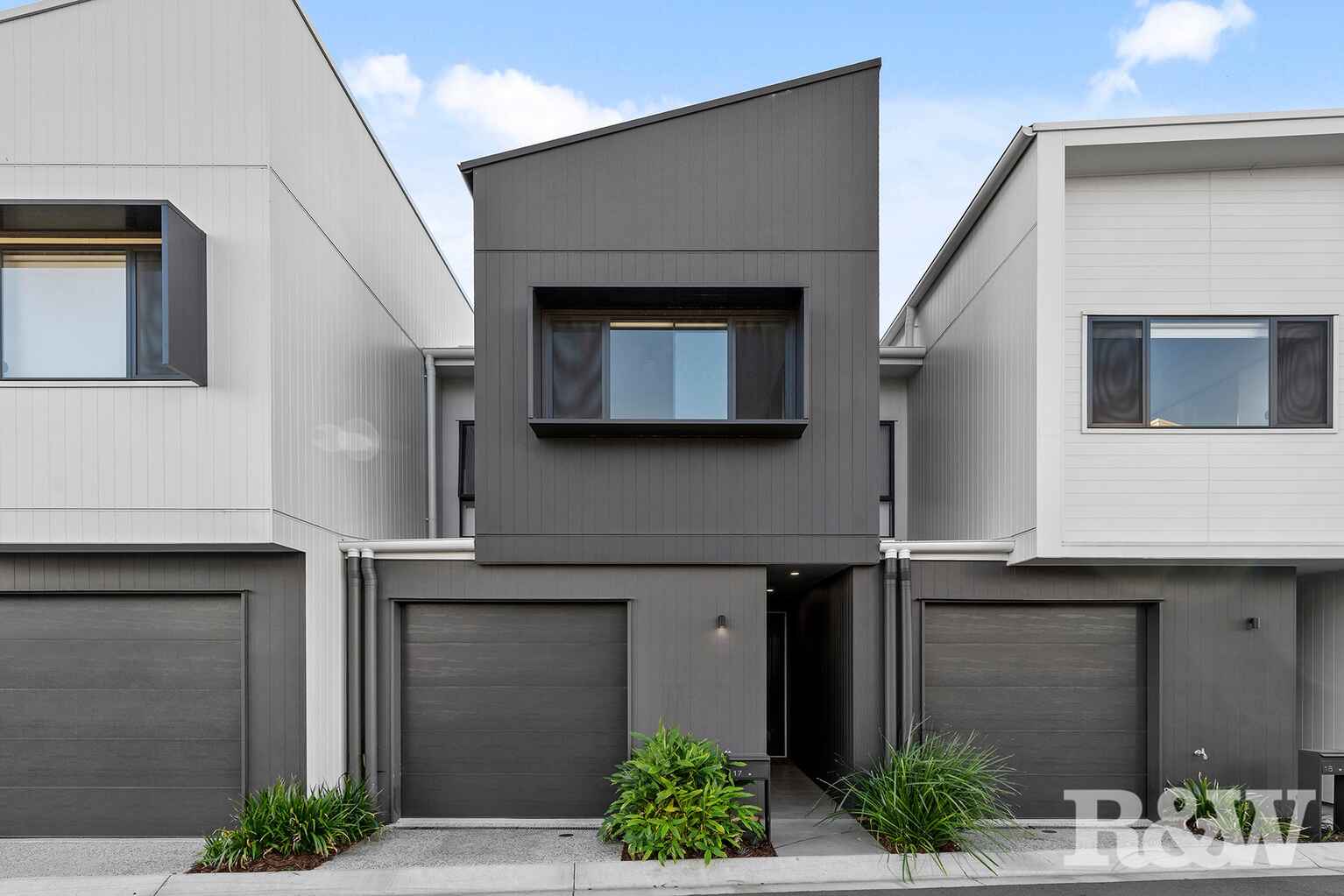 17/9 Ellen Street Carina 17/9 Ellen Street Carina