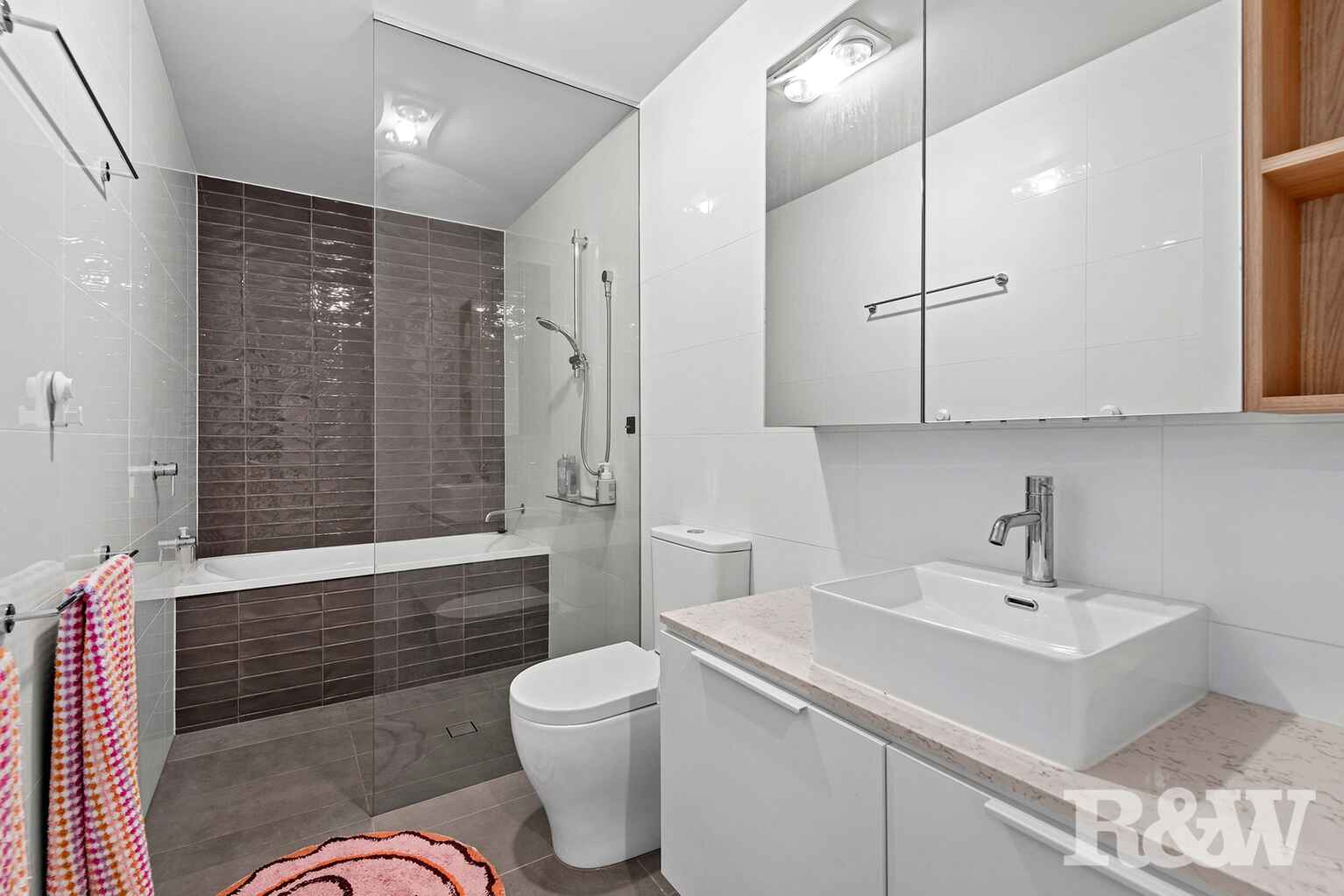 17/9 Ellen Street Carina 17/9 Ellen Street Carina