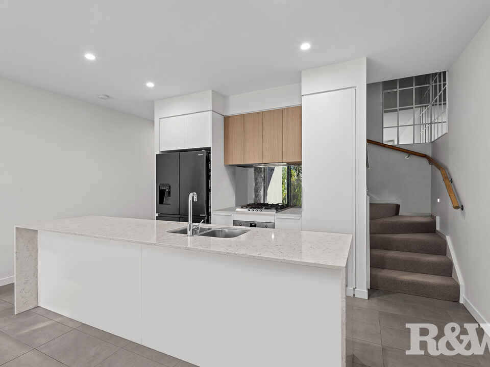17/9 Ellen Street Carina