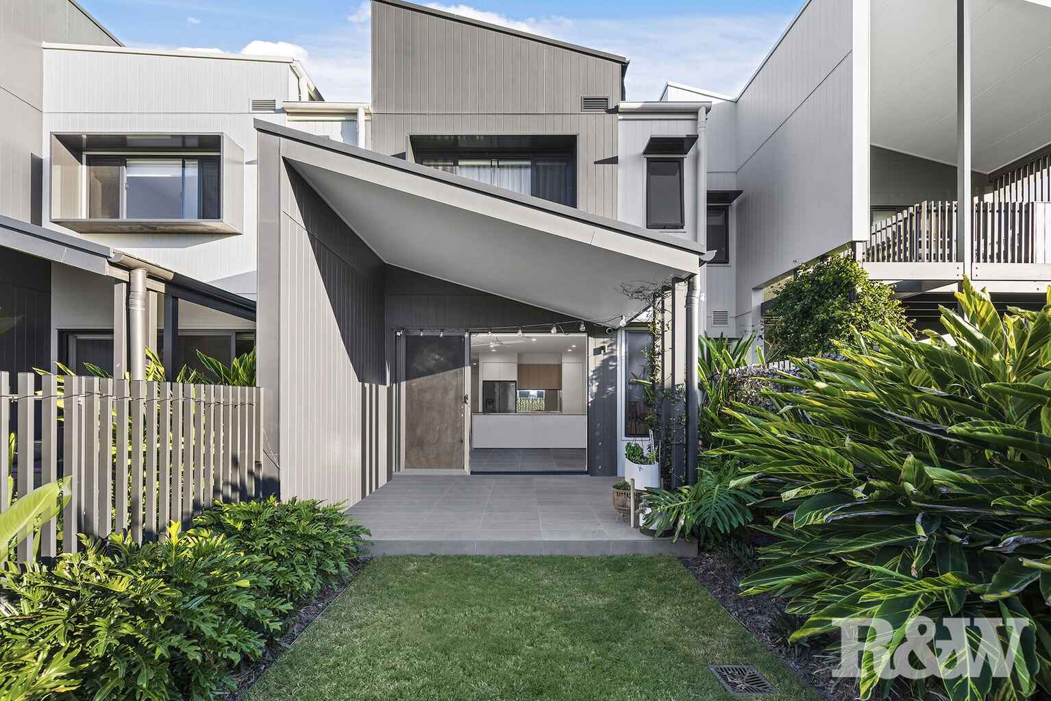 17/9 Ellen Street Carina 17/9 Ellen Street Carina