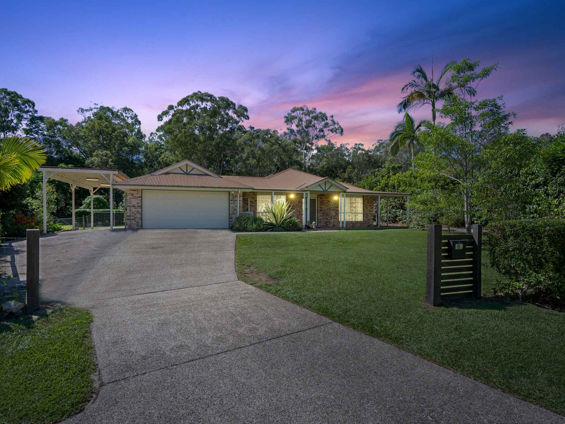 19 Hinchinbrook Court Burpengary