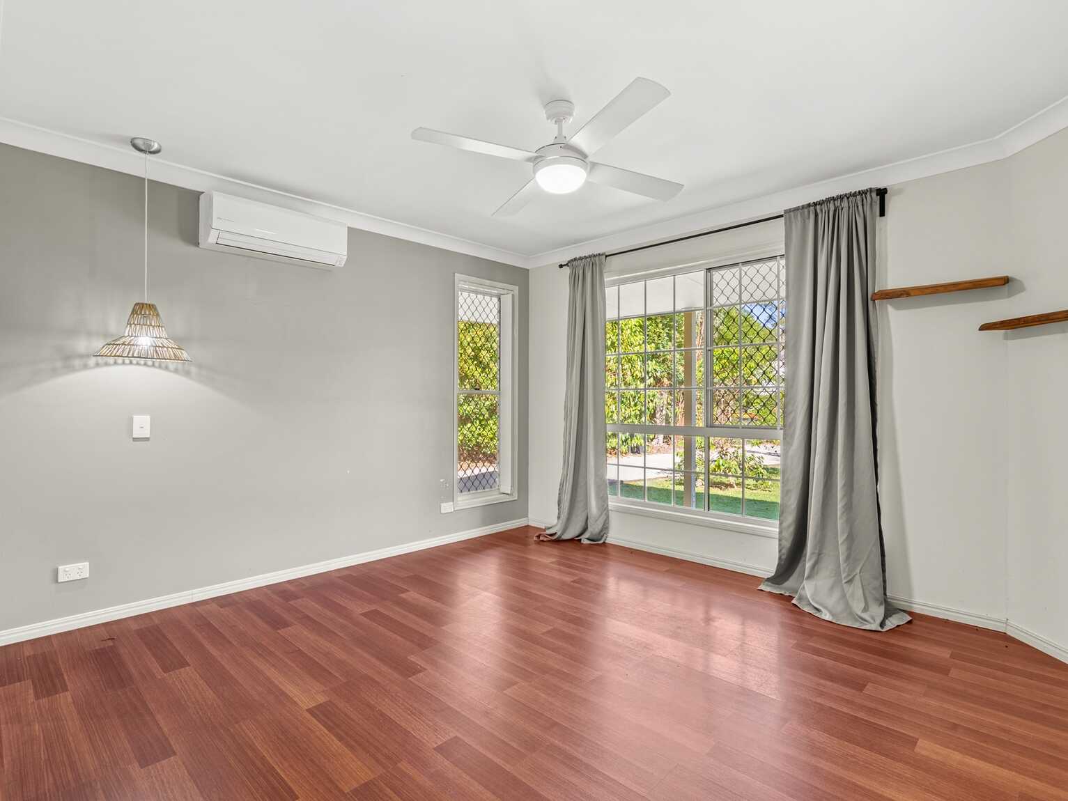 19 Hinchinbrook Court Burpengary