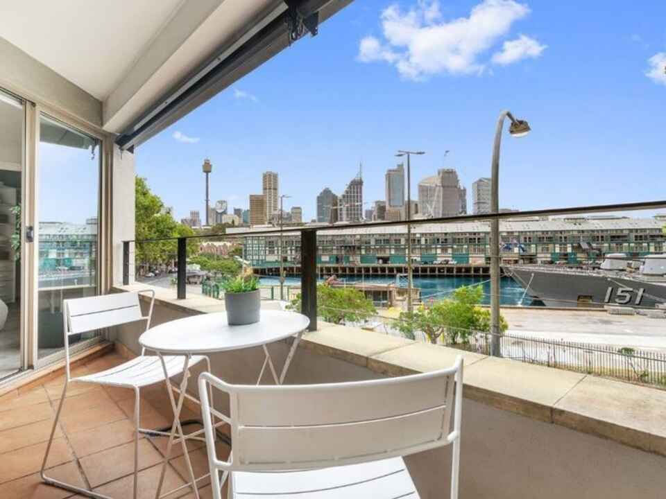 25/67 Cowper Wharf Road Woolloomooloo