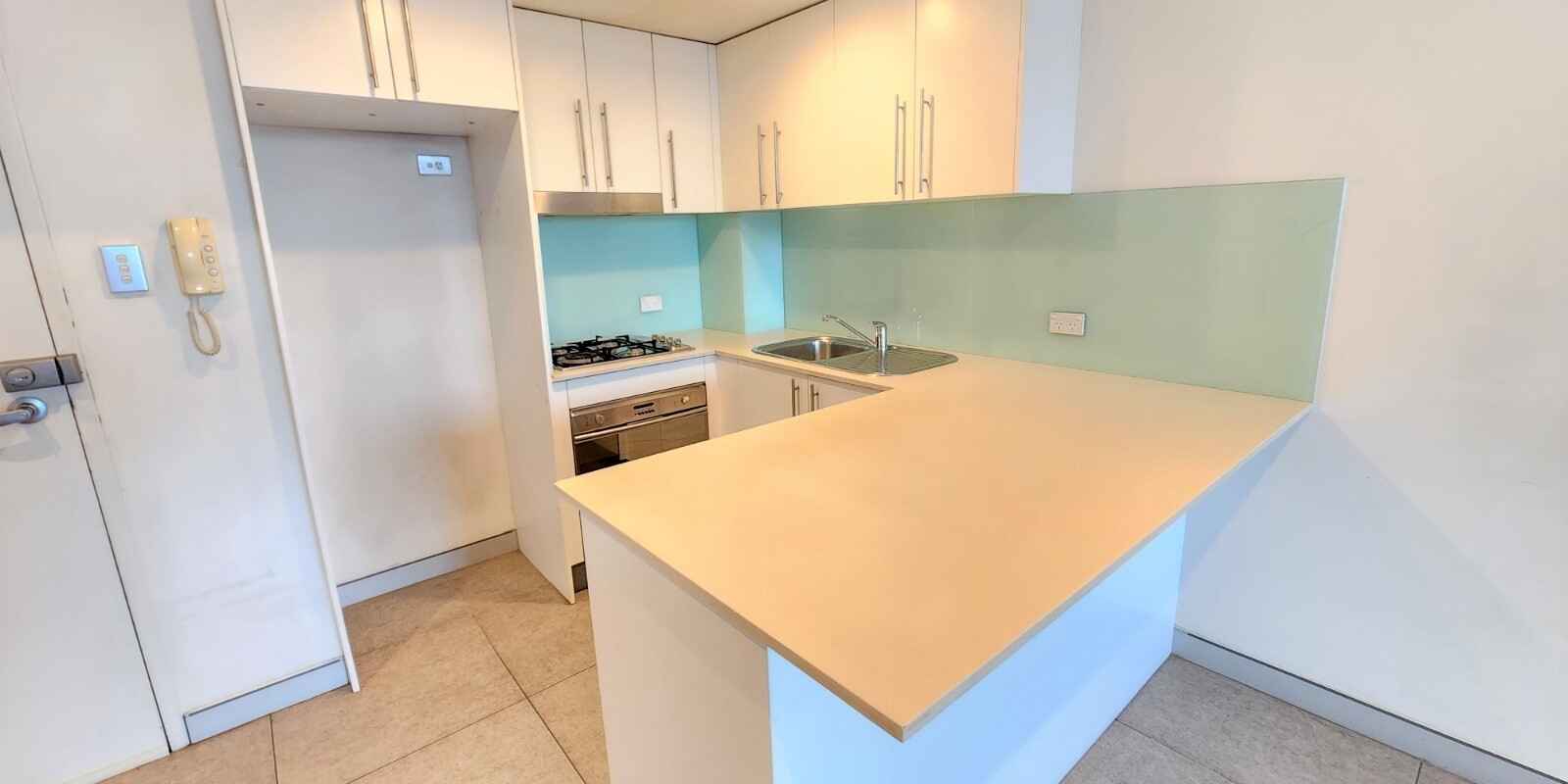 9/574 Botany Road Alexandria