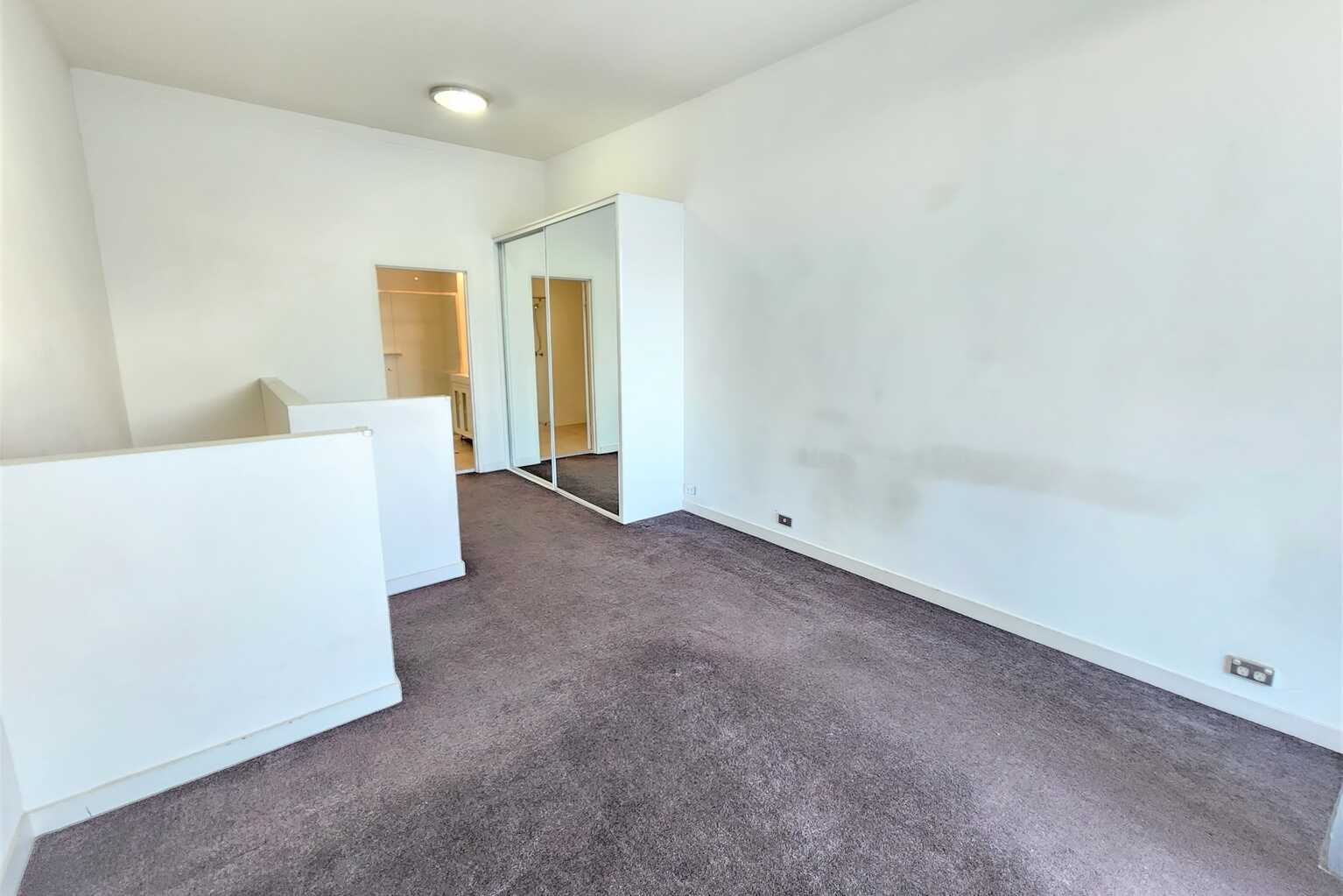 9/574 Botany Road Alexandria