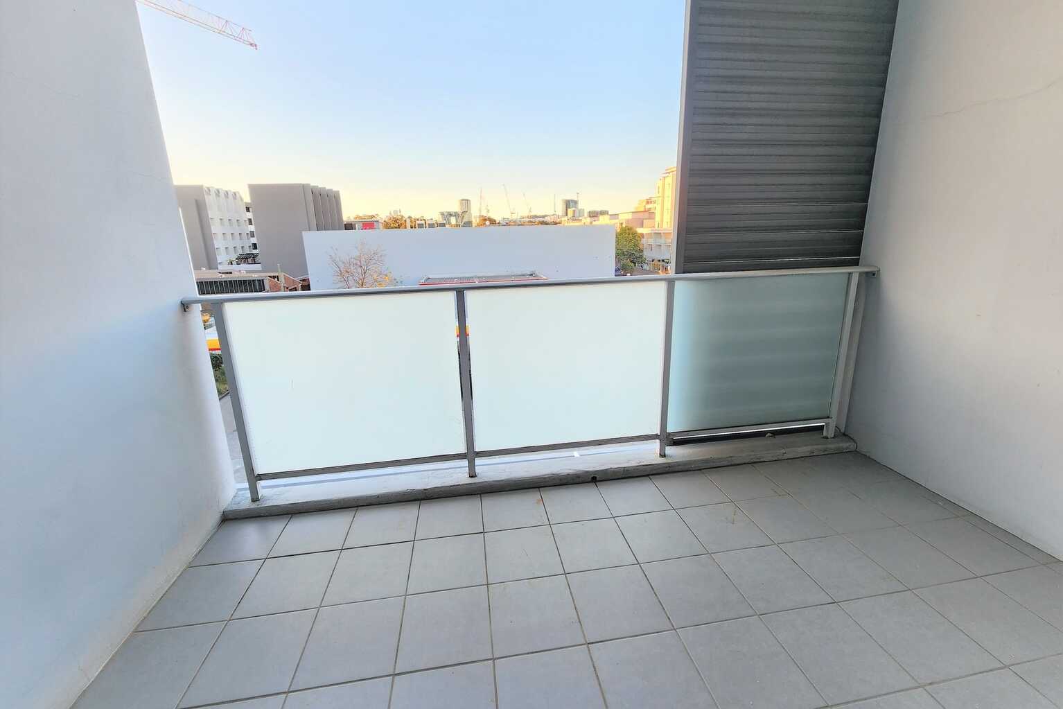 9/574 Botany Road Alexandria