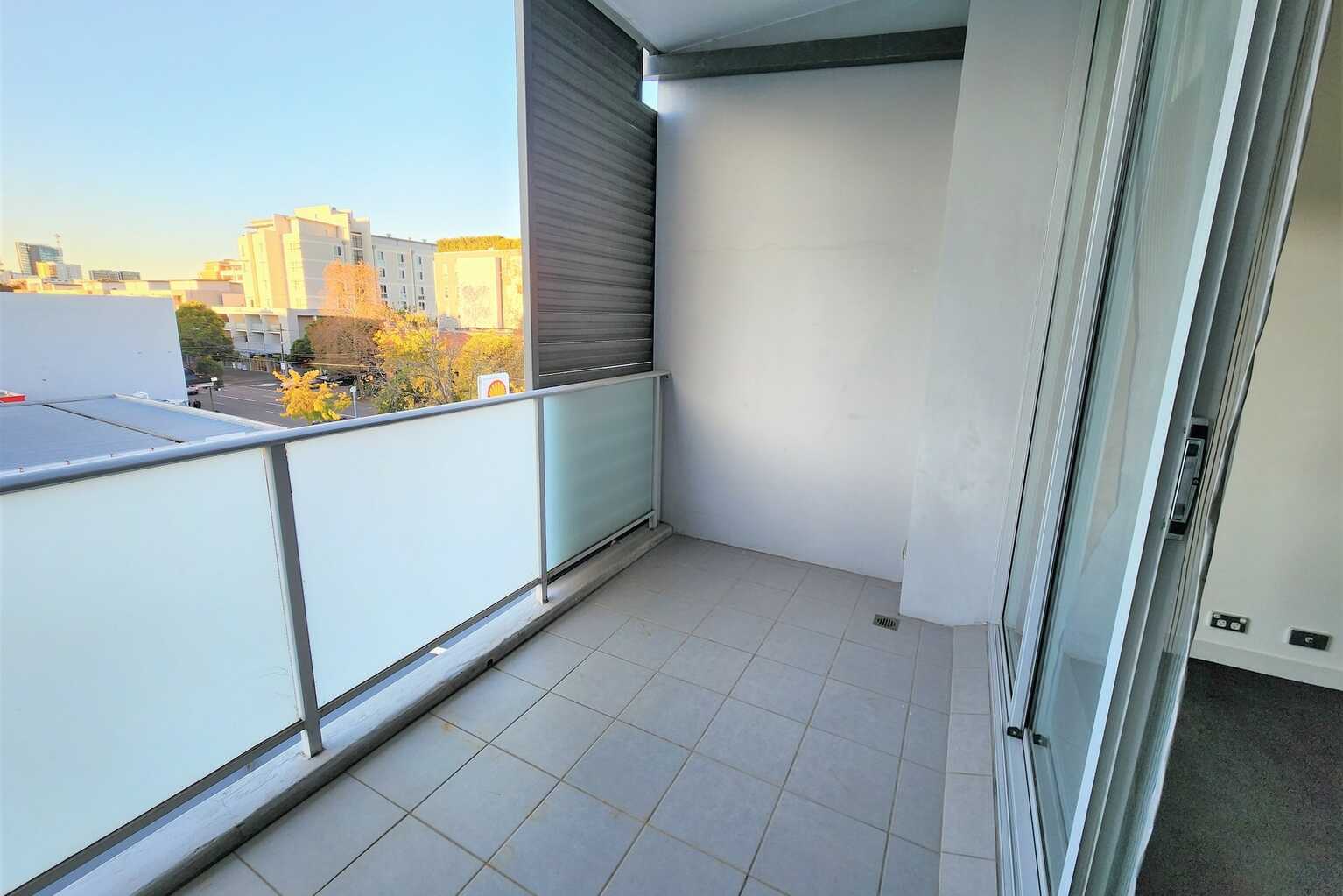 9/574 Botany Road Alexandria