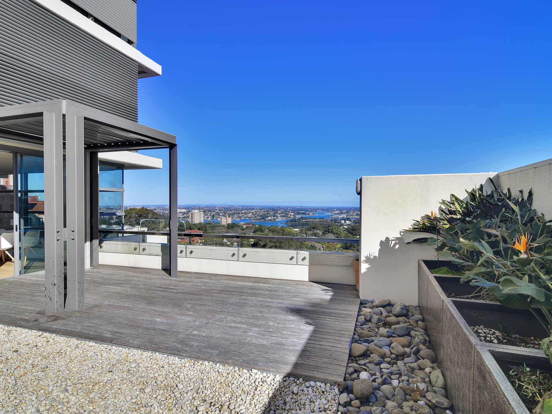 R501/200-220 Pacific Highway Crows Nest
