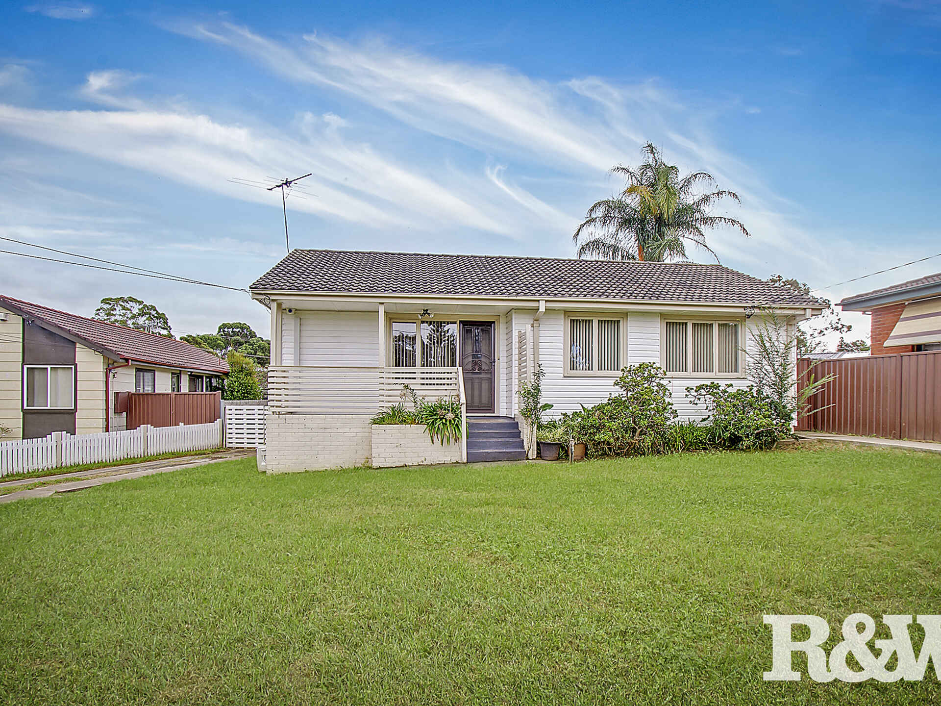 42 & 42A Idriess Crescent Blackett
