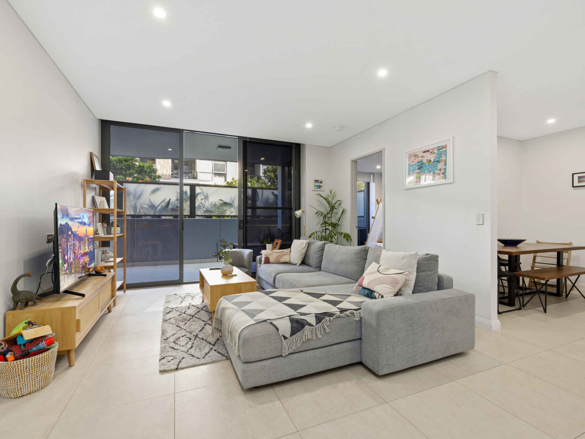 G18/8 Studio Drive Eastgardens