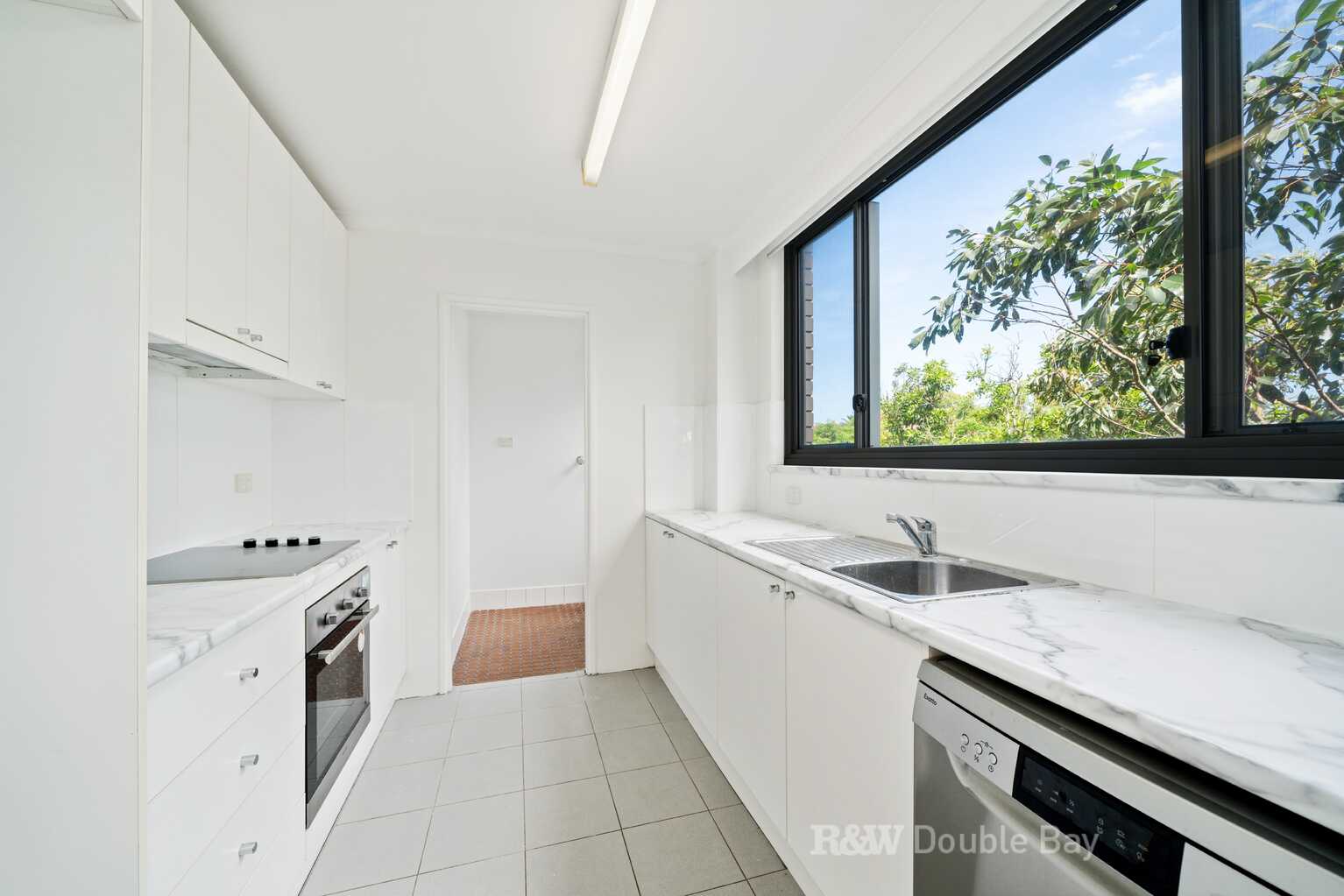 10/10-16 Llandaff Street Bondi Junction