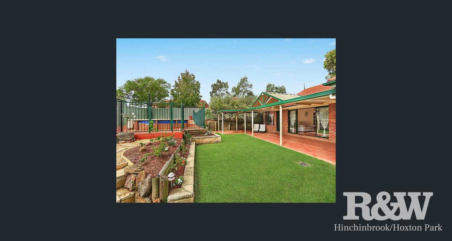 12 Packenham Place Mount Annan