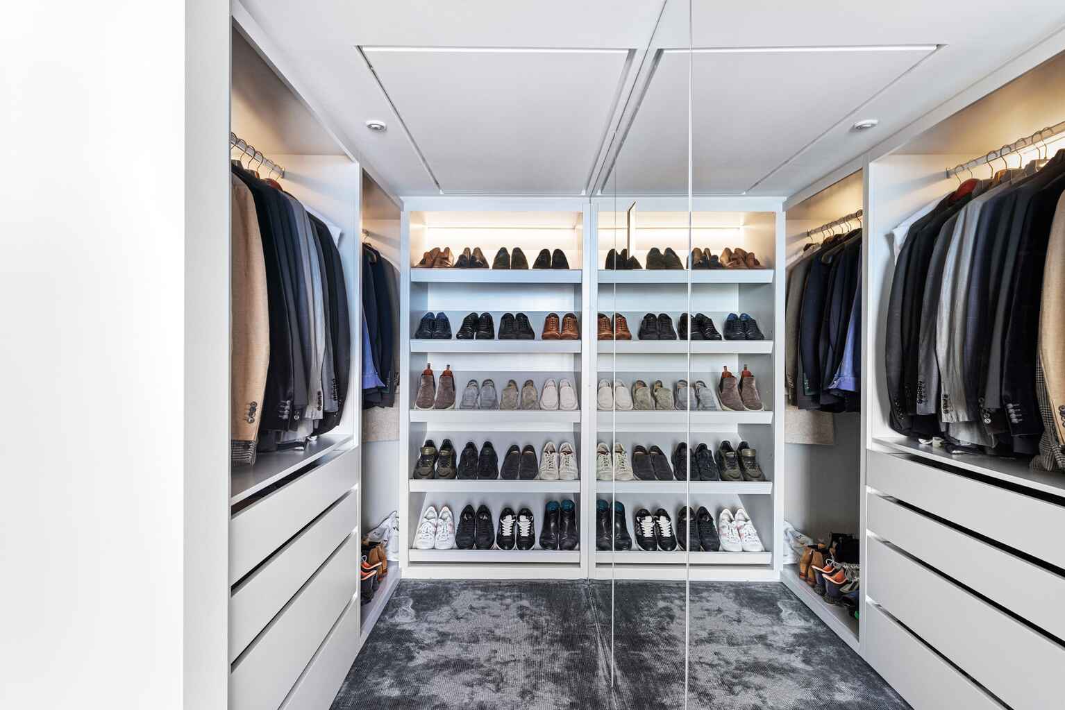 1705/81 Macleay Street Potts Point 1705/81 Macleay Street Potts Point