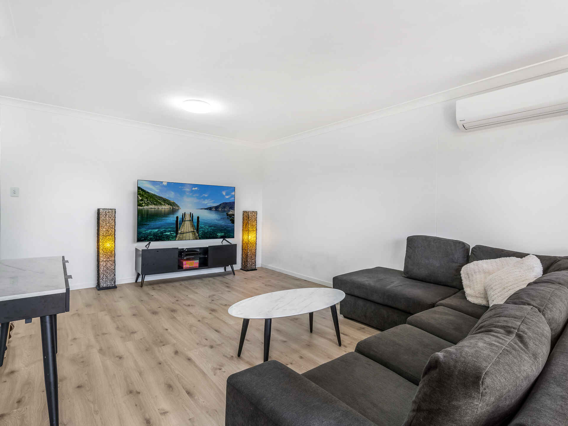 84/4 Riverpark Drive Liverpool