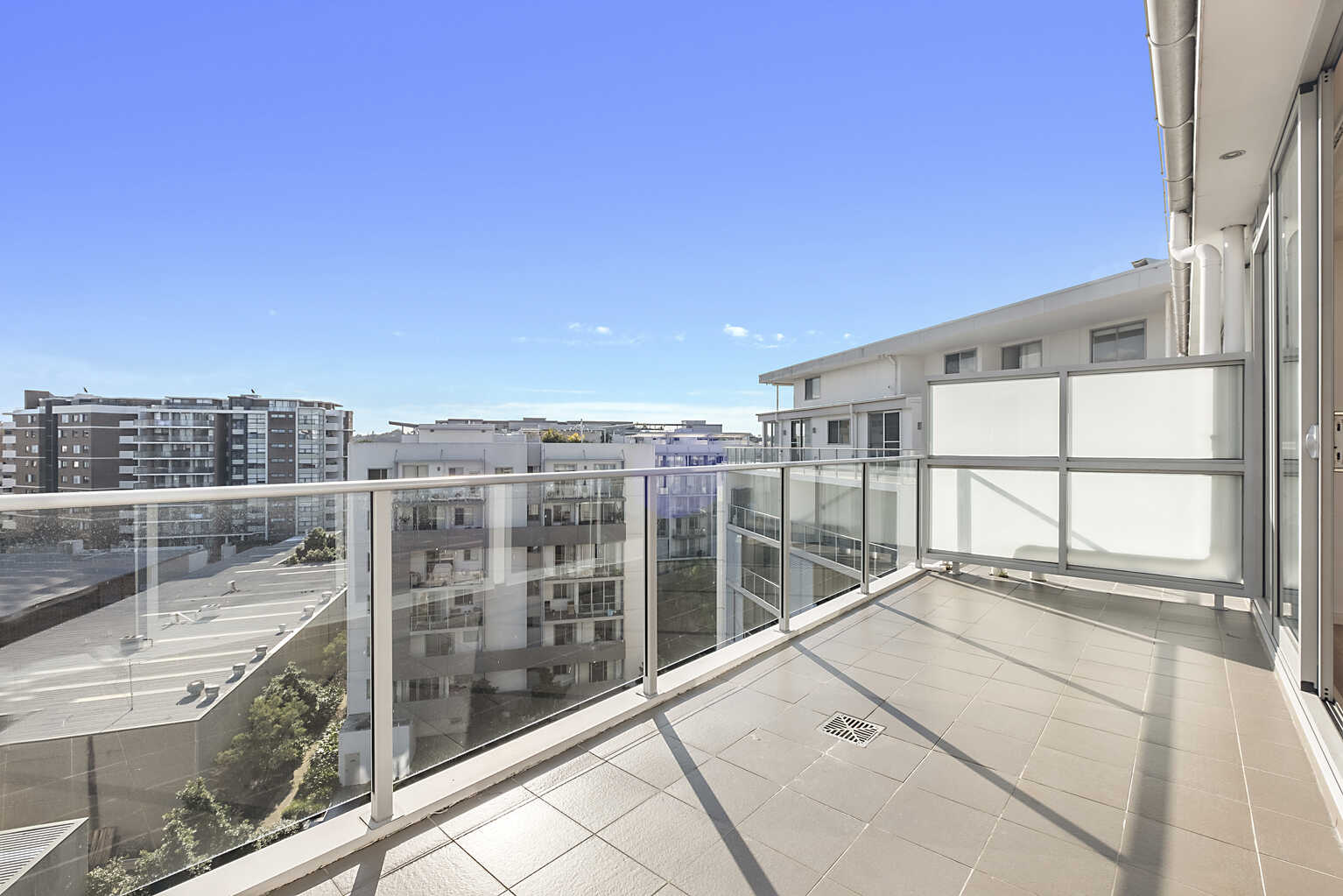 709/9-11 Wollongong Road Arncliffe