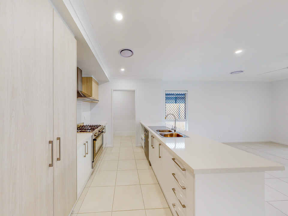 15 Alcove Street Warner