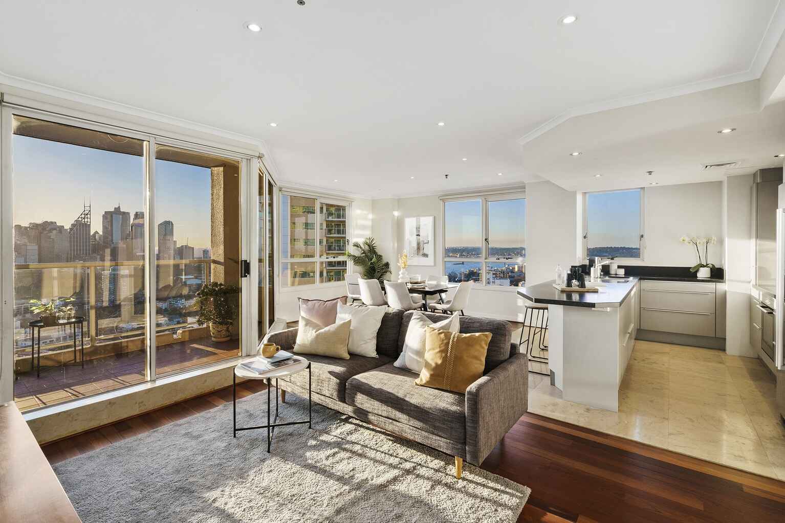 2103/1 Kings Cross Road Darlinghurst