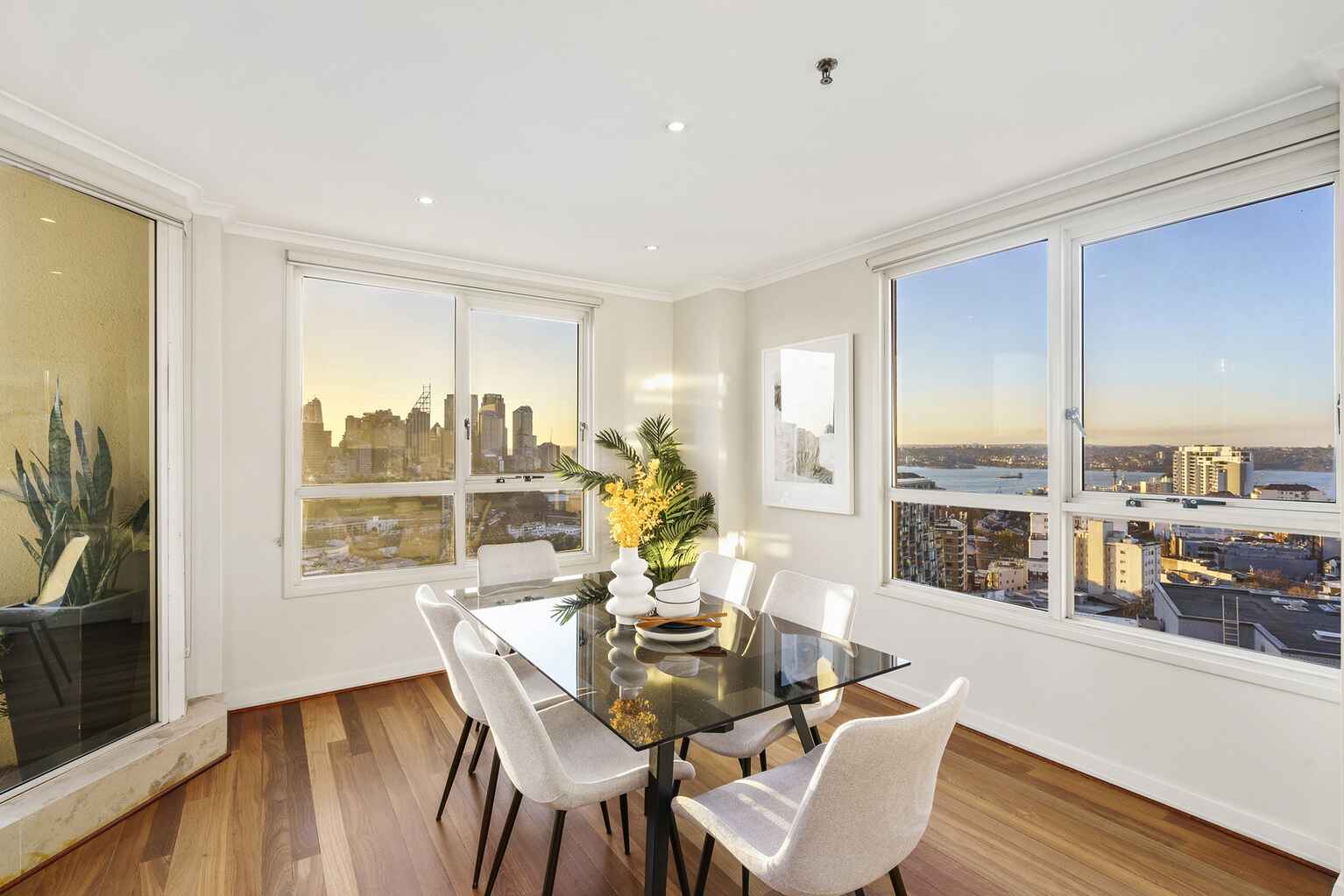 2103/1 Kings Cross Road Darlinghurst