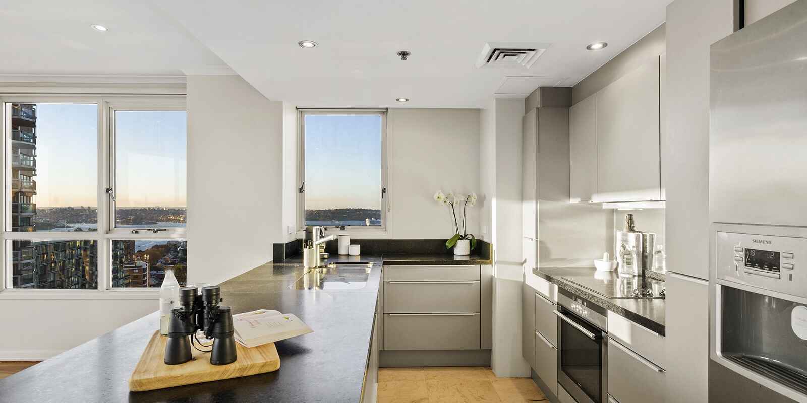 2103/1 Kings Cross Road Darlinghurst