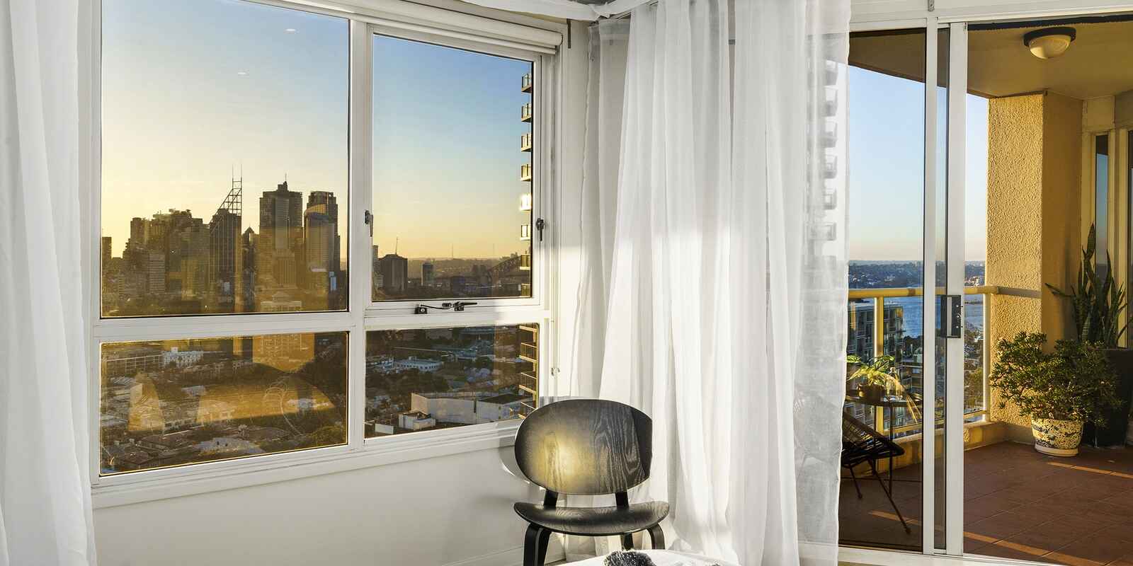 2103/1 Kings Cross Road Darlinghurst