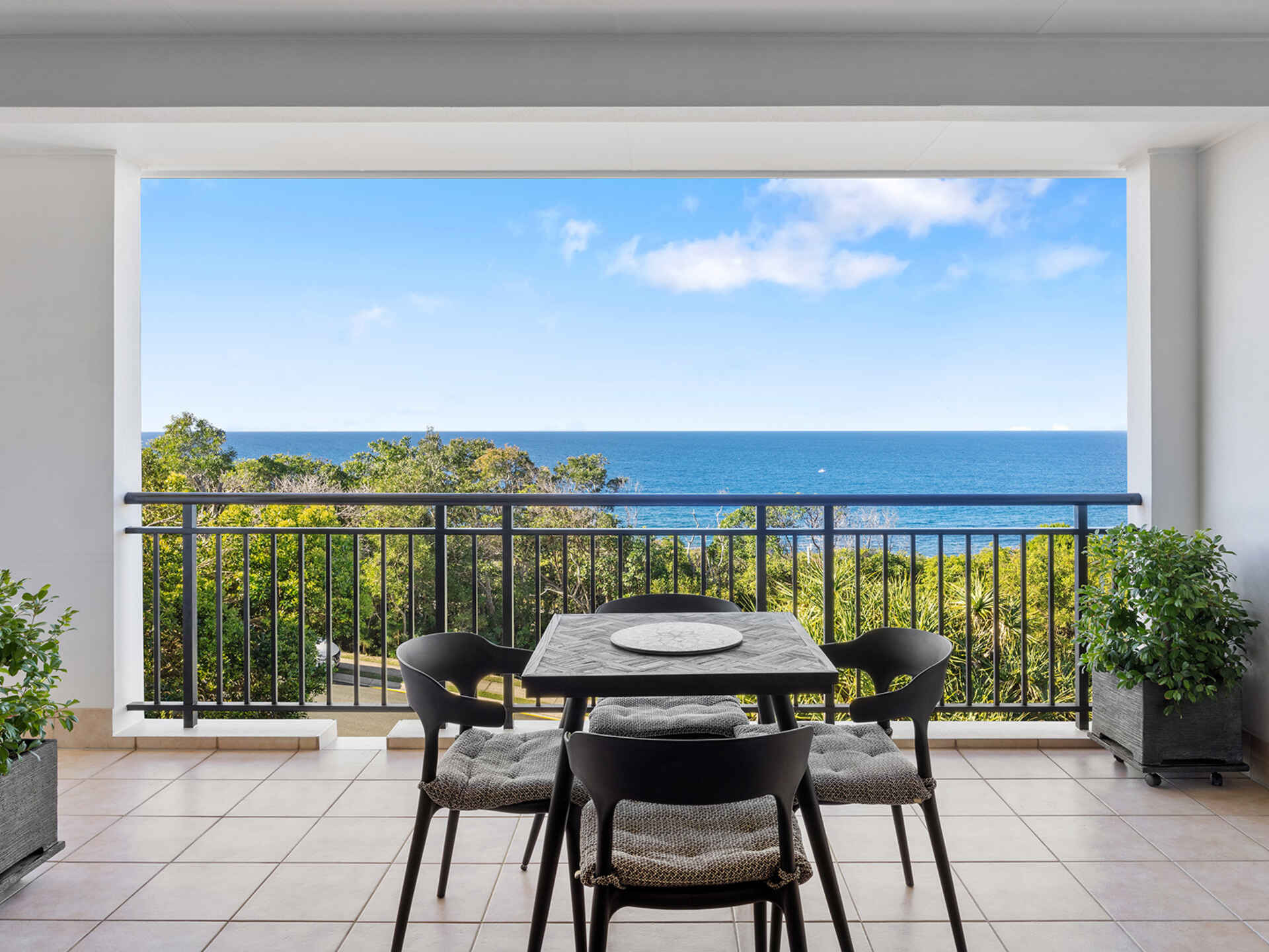 60/9 Bay Terrace Coolum Beach
