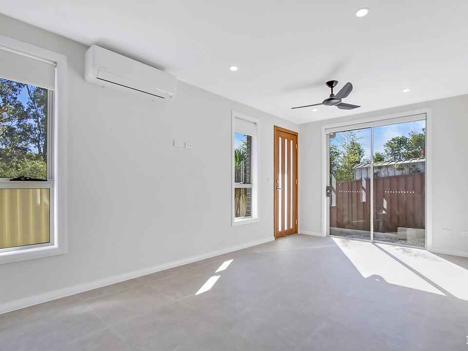 25A Coonawarra Drive St Clair