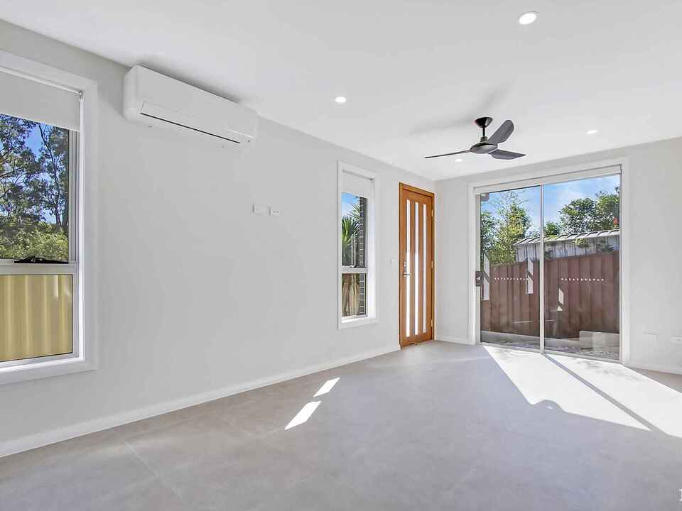 25A Coonawarra Drive St Clair