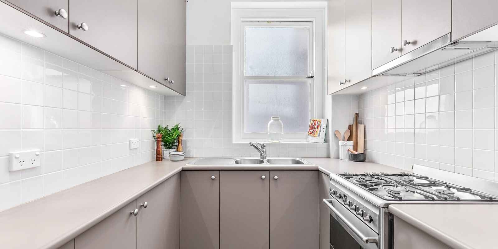 11/6 Billyard Avenue Elizabeth Bay