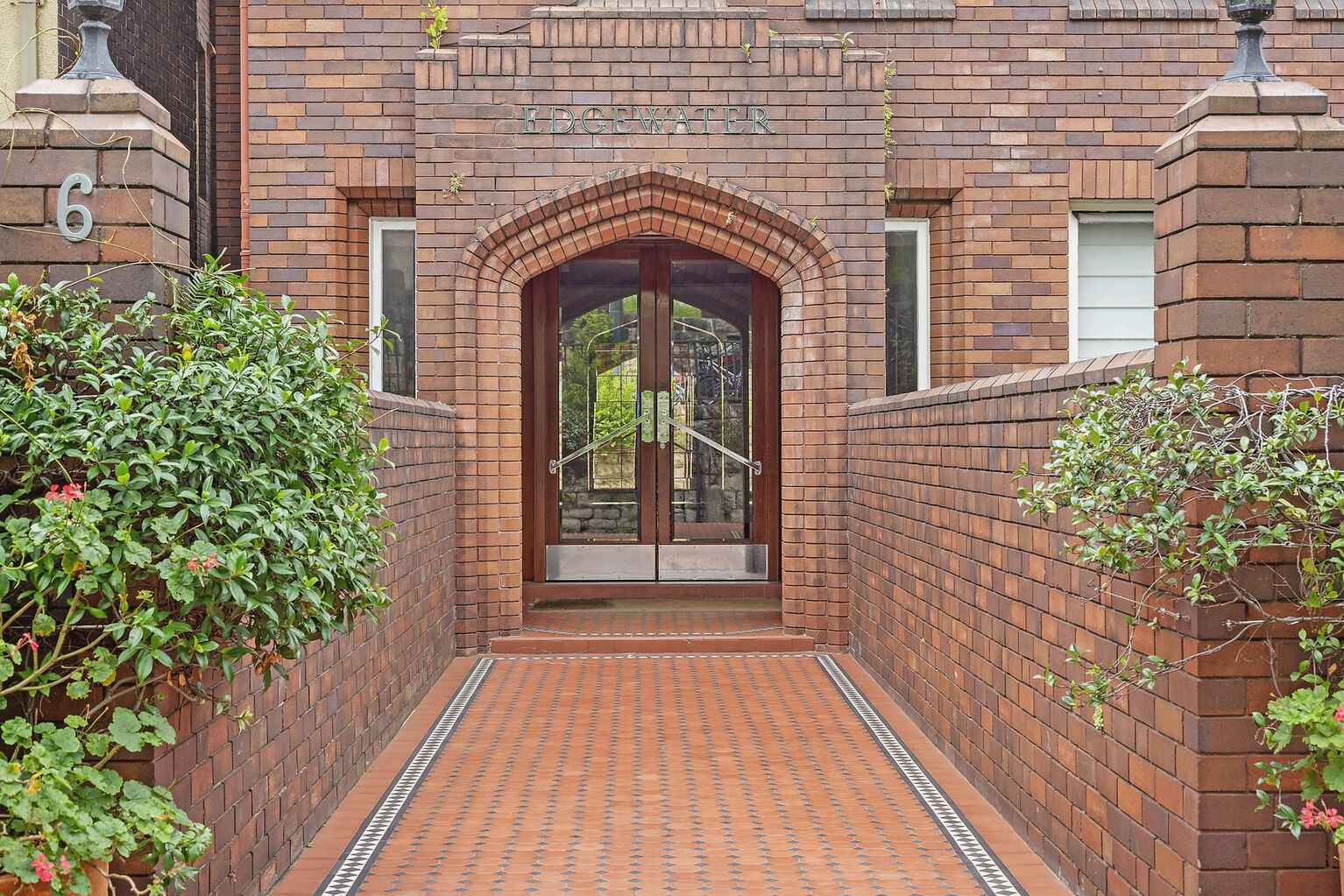 11/6 Billyard Avenue Elizabeth Bay