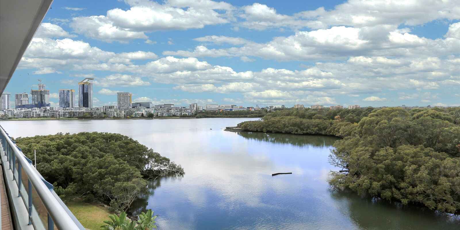 63/29 Bennelong Pkwy Wentworth Point 63/29 Bennelong Pkwy Wentworth Point