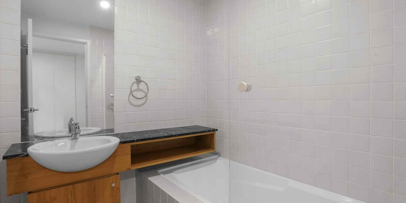 63/29 Bennelong Pkwy Wentworth Point 63/29 Bennelong Pkwy Wentworth Point