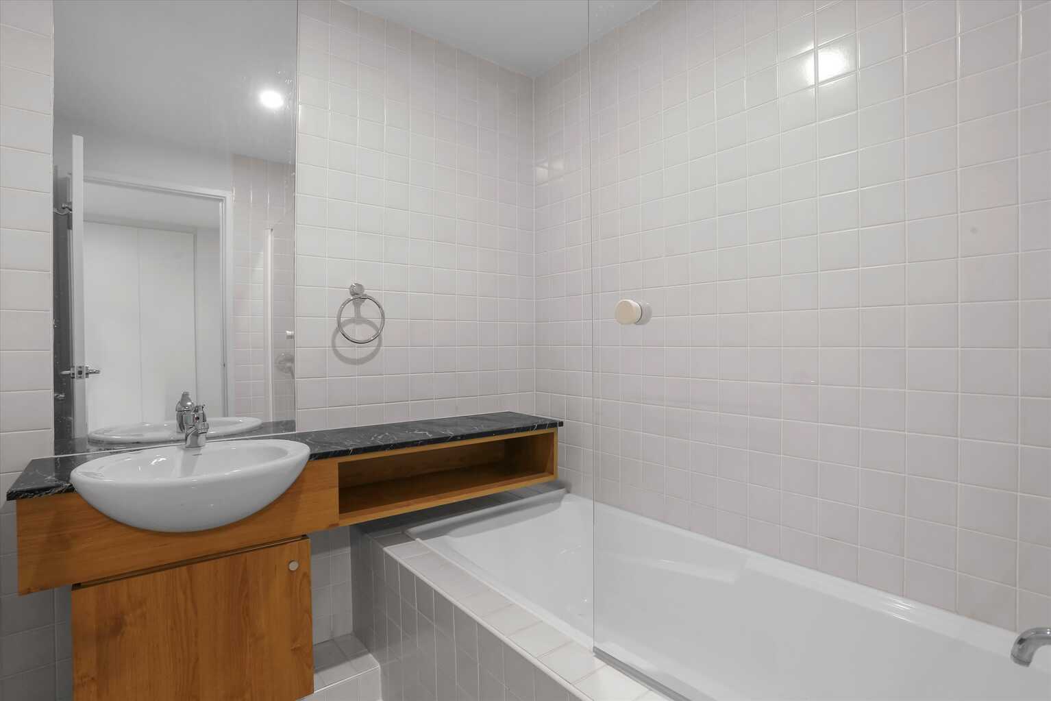 63/29 Bennelong Pkwy Wentworth Point 63/29 Bennelong Pkwy Wentworth Point